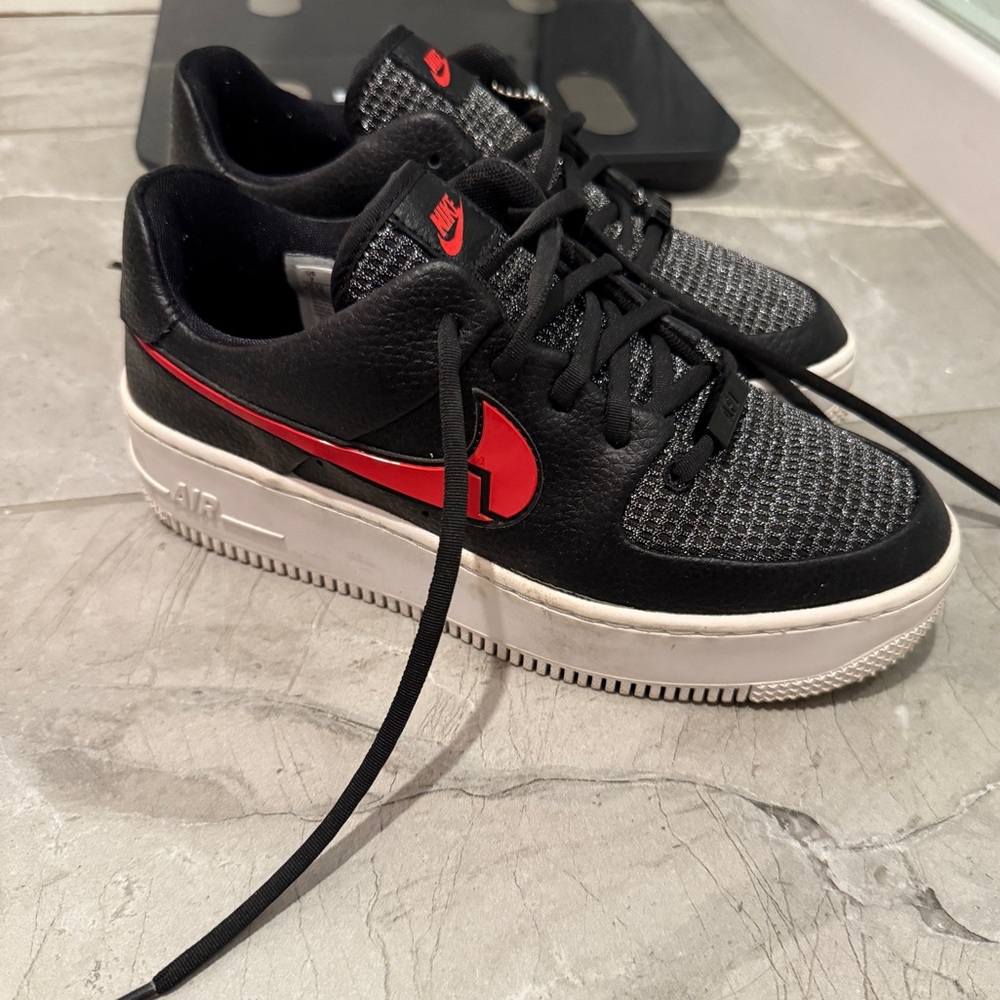 Nike Valentines Day Platform AF1 Sneakers